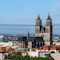 Unter Magdeburg 2.0 informiert die Stadt auf der kommunalen Website über ihre virtuellen Online-Angebote sowie Auftritte in sozialen Netzwerken.