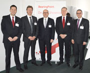 Vertreter von BearingPoint, Deutscher Telekom und Bundesinnenministerium eröffnen De-Mail-Showroom in Berlin.*