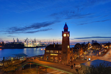 Hamburg gründet Energiekooperation für das Hafengebiet. 