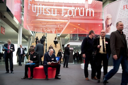 Fujitsu Forum: Das größte europäische IT-Event findet 2013 erstmals mit einen Programm-Schwerpunkt für die öffentliche Hand statt.