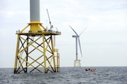 Förderlich oder schädlich? Die Umweltverbände sehen die großen Offshore-Windparks mit kritischen Augen.