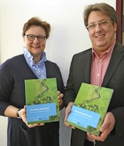 Kreisdirektorin Barbara Dienstel-Kümper und Fachdienstleiter Christian Faust stellten das Klimaschutzkonzept des Märkischen Kreises vor. 
