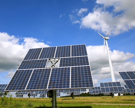 Strom aus erneuerbaren Energiequellen könnte im Jahr 2015 billiger werden, sagen die Experten der Agora Energiewende. 