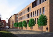 So soll das neue Verwaltungsgebäude am Hauptsitz der WEMAG in Schwerin aussehen.