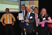 Preisverleihung in Brüssel: Der Landkreis Osnabrück ist Sieger der Champions League für Erneuerbare Energien 2014.