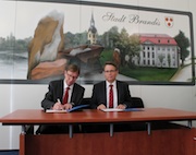 Mit der Vertragsunterzeichnung wurde die Stadt Brandis offiziell zur Sächsischen Innovationskommune 2014-2016.