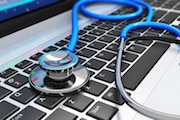 Digitalisierung im Gesundheitswesen soll durch E-Health-Gesetz gefördert werden. 