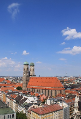 Mit einem neuen Einbürgerungs- und Staatsangehörigkeitsverfahren arbeitet die bayerische Landeshauptstadt München seit März 2015.