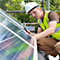 Das White-Label-Angebot von E.ON beinhaltet auch die komplette Installation und Betreuung der Solaranlagen.

