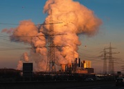 Der Export von deutschem Kohlestrom belastet die CO2-Bilanz in den europäischen Ländern.