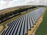 Das Unternehmen IBC Solar plant für das Jahr 2015 in Deutschland 80 MWp in Großprojekten.