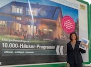 Bayerns Wirtschaftsministerin Ilse Aigner hat das 10.000-Häuser-Programm gestartet.