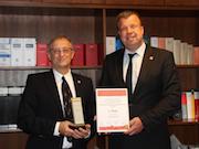 Regierungspräsidium Gießen gewinnt Publikumspreis beim bundesweiten E-Government-Wettbewerb 2015.