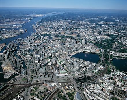 Klimaplan beschlossen: Die Luft über Hamburg soll noch sauberer werden.