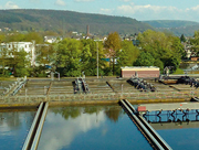 Beim Belegungsbecken des Trierer Hauptklärwerks kann gleich an mehreren Stellschrauben gedreht werden, um Einsparungen zu erzielen.