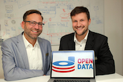 IT-Leiter Stefan Domanske (l.) und Projektleiter Hendrik Lampe vom Landkreis Lüneburg haben bereits über 100 Datensätze im Open-Data-Portal veröffentlicht.