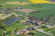 Die Gemeinde Bollewick verfügt über ein Nahwärmenetz und zwei Biogasanlagen und kann damit als Energie-Kommune des Monats überzeugen.