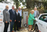 In Vogelsburg wurde die 100. Ladesäule des Ladeverbunds Franken+ in Betrieb genommen.