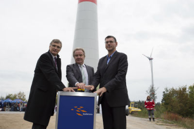 Der Freiburger Versorger Badenova hat seinen bislang größten Windpark im Beisein politischer Prominenz offiziell in Betrieb genommen.
