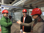 Niedersachsens Umweltminister Stefan Wenzel informiert sich über den enercity-Innovationsstandort Herrenhausen.