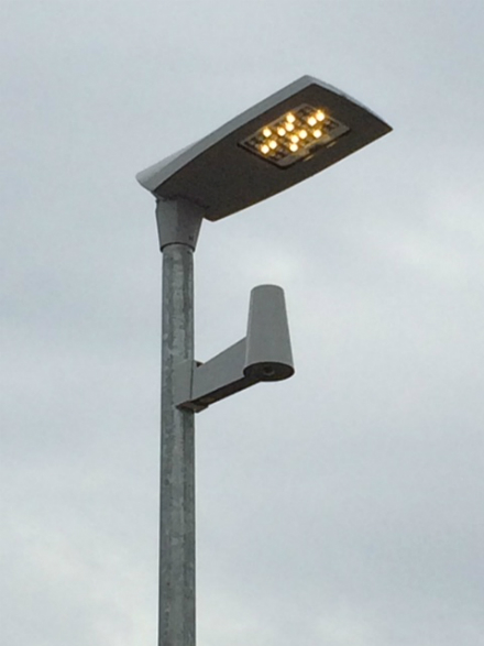 Die neue Straßenbeleuchtungsanlage in Scharenhop wurde in Betrieb genommen.