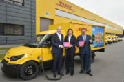 Im Rahmen des Projekts Urbane Logistik Hannover stellt die Deutsche Post die Paketauslieferung in Hannover auf Elektofahrzeuge um.