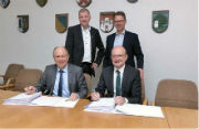 Konzessionsvertrag für Erdgas unterzeichnet: Bad Wünnenberg setzt auf die Zusammenarbeit mit dem kommunalen Netzbetreiber Westfalen Weser Netz.
