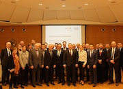 Die Teilnehmer der konstituierenden Sitzung der Ostwestfalen-Lippe-IT (OWL-IT).