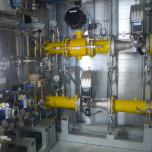 Forschungsanlage speist Wasserstoff in eine Gasversorgungsleitung des Verteilnetzes von Badenova ein.