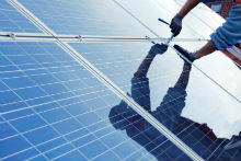 Mit einem Förderprogramm für Solarstromspeicher will Baden-Württemberg den Bau von Photovoltaikanlagen vorantreiben.
