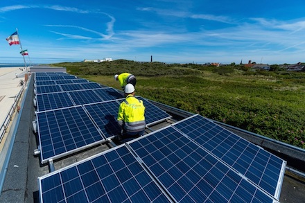 Bis Ende 2018 soll auf Borkum eine intelligente Energiespeicherung entwickelt werden, die eine 100-prozentige Versorgung mit regenerativen Energien möglich macht.