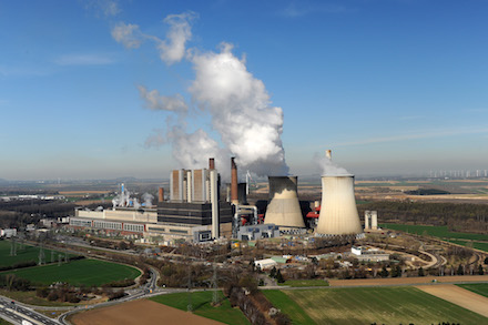 Probebohrung am Standort des Braunkohlekraftwerks Weisweiler soll das Potenzial der Tiefengeothermie für die Fernwärmeversorgung im Rheinischen Revier erkunden.