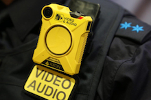 Der Startschuss für den bayernweiten Einsatz von Bodycams bei der Polizei ist gefallen.