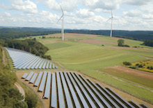 Trianel-Solarpark Südwestpfalz: Die Stadtwerke-Kooperation verstärkt das Engagement beim Ausbau erneuerbarer Energien.