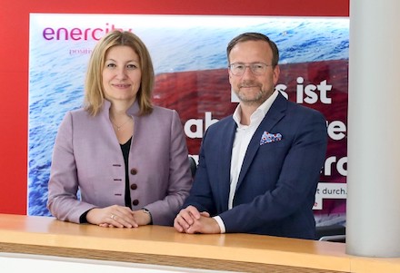 Zufrieden mit der Bilanz 2018: enercity-Vorstandschefin Susanna Zapreva und Arbeitsdirektor Kai-Uwe Weitz.