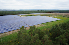 Das Unternehmen Naturstrom hat den Solarpark Uttenreuth um eine Teilanlage erweitert. 