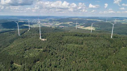 Waldwindpark Buchenau ist in Betrieb gegangen.