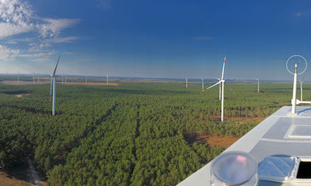 Das Unternehmen EWE Erneuerbare Energien hat nun die kaufmännische Betriebsführung zweier Windparks in Brandenburg übernommen.