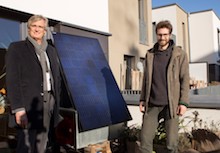 Im Projekt „PV-Anlagen für die Steckdose“ untersucht der Freiburger Versorger Badenova die Tauglichkeit von Balkon-Solaranlagen.