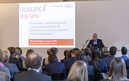 Bremens Finanzstaatsrat Hans-Henning Lühr beim Kick-off-Workshop zum Projekt „Qualifica Digitalis“ des IT-Planungsrats.