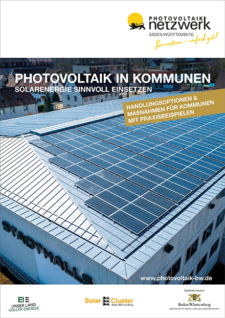 Verschiedene Praxisbeispiele veranschaulichen in der Broschüre des PV-Netzwerkes Baden-Württemberg, wie Kommunen von Sonnenenergie profitieren können. 