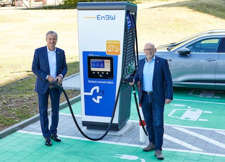 Unter Leitung der EnBW sollen 15 Städte in Baden-Württemberg mit öffentlichen Schnelllade-Parks für Elektrofahrzeuge ausgestattet werden.*