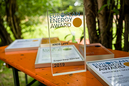 Der Kreis Lippe, Brakel, Löhne, Minden, Verl und Bad Salzuflen im Regierungsbezirk Detmold haben den European Energy Award erhalten.