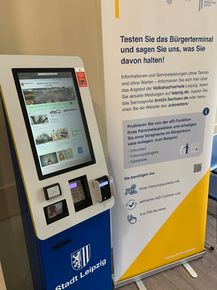 An drei Standorten in Leipzig können Bürger nun die neuen Service-Terminals der Stadtverwaltung testen.