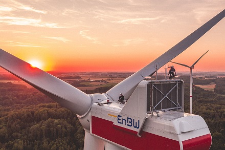 EnBW kauft in Sachsen-Anhalt und Brandenburg weitere Windkraftanlagen hinzu.