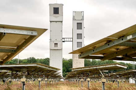 Das Deutsche Zentrum für Luft- und Raumfahrt hat MAN Energy Solutions mit dem Bau eines Flüssigsalzkreislaufs für seine Solarforschungsanlage in Jülich beauftragt.
