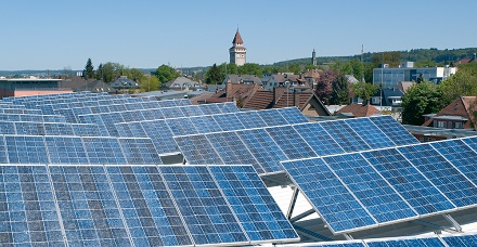 Ravensburg muss den Spagat zwischen Klima- und Denkmalschutz bewältigen und wurde deswegen Energiekommune des Monats Oktober 2020.