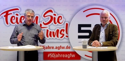 AGFW-Geschäftsführer Werner Lutsch (rechts) mit Harald Rapp, Bereichsleiter Stadtentwicklung des AGFW, beim 25. Dresdner Fernwärme-Kolloquium.