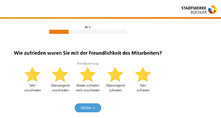 Mit dem Kundenbewertungstool der Stadtwerke Bochum können Kunden per Telefon oder von zu Hause per zugesandtem Link oder QR-Code über einzelne Bewertungspunkte abstimmen.