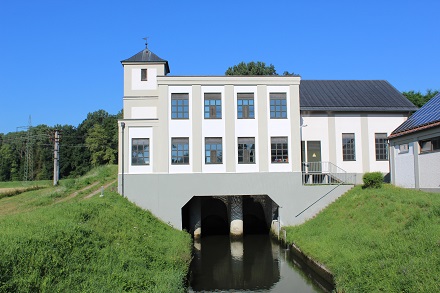 Der Bundesverband Deutscher Wasserkraftwerke wehrt sich gegen die Vorwürfe, dass die letzten frei fließenden Flussabschnitte gefährdet seien.